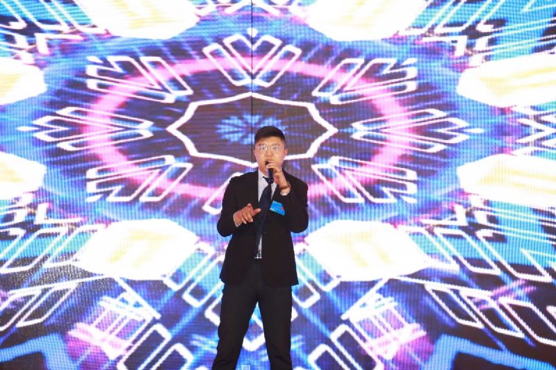 “凝心聚力 ·砥礪前行”— 龍港集團(tuán)2020新春年會完美收官！