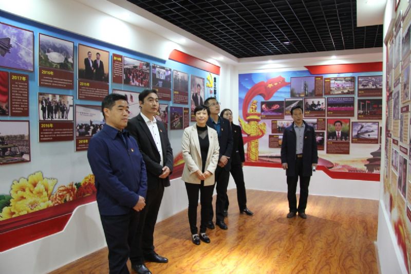 黨建共建互融共促，凝聚力量爭創(chuàng)一流 ——龍港物業(yè)黨支部與育秀學校黨支部黨建共建共享活動圓滿啟動