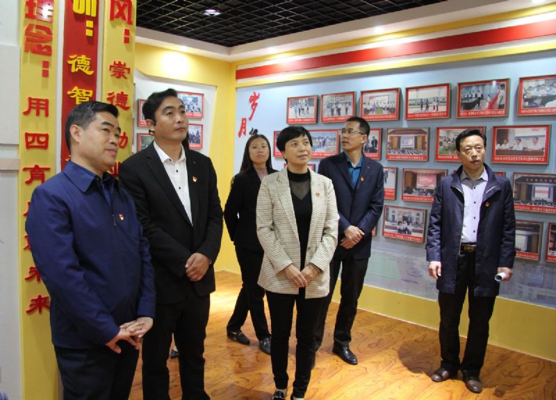 黨建共建互融共促，凝聚力量爭創(chuàng)一流 ——龍港物業(yè)黨支部與育秀學校黨支部黨建共建共享活動圓滿啟動