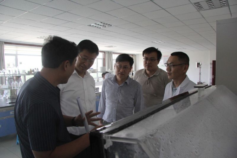 省政府研究室黨組成員、副主任趙昌軍帶隊到龍港集團調研推動“工業(yè)強基”基本情況