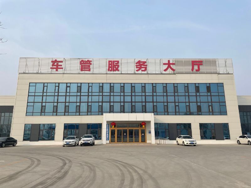 “我們的中國(guó)夢(mèng) 文化進(jìn)萬(wàn)家”昌邑市2022文化惠民演出龍港汽車(chē)產(chǎn)業(yè)園專(zhuān)場(chǎng)火熱舉行！